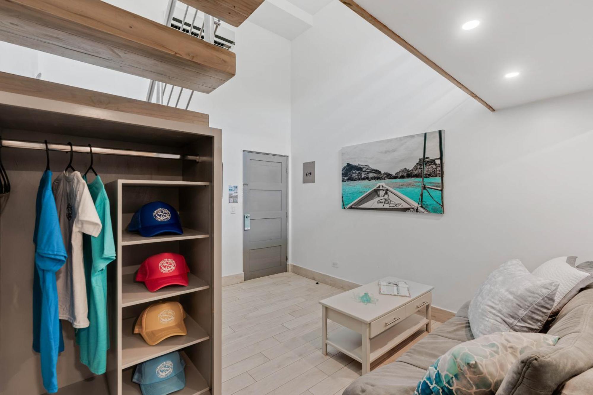 Iguana Surf Camp Hotel Tamarindo Ngoại thất bức ảnh