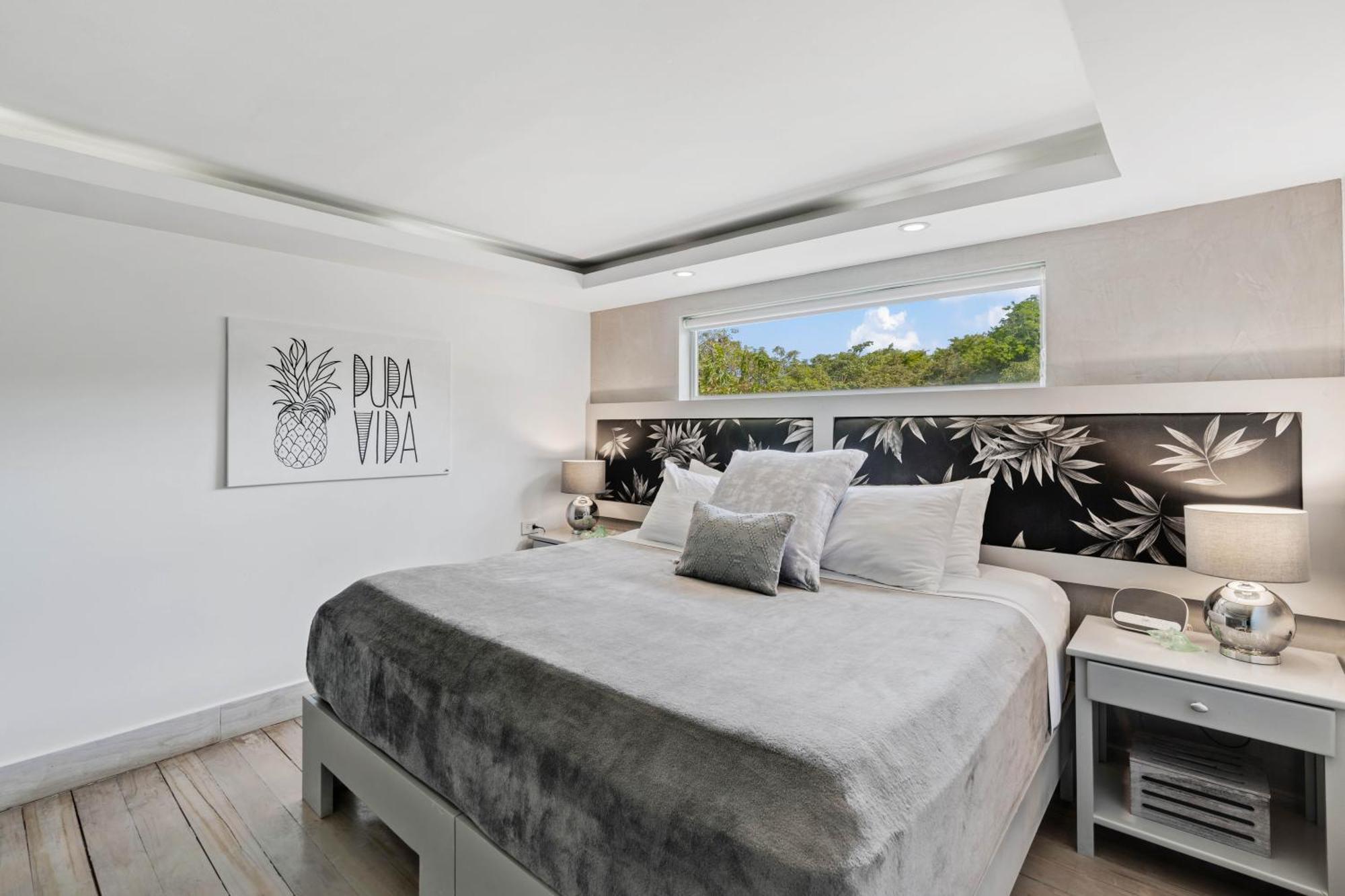 Iguana Surf Camp Hotel Tamarindo Ngoại thất bức ảnh